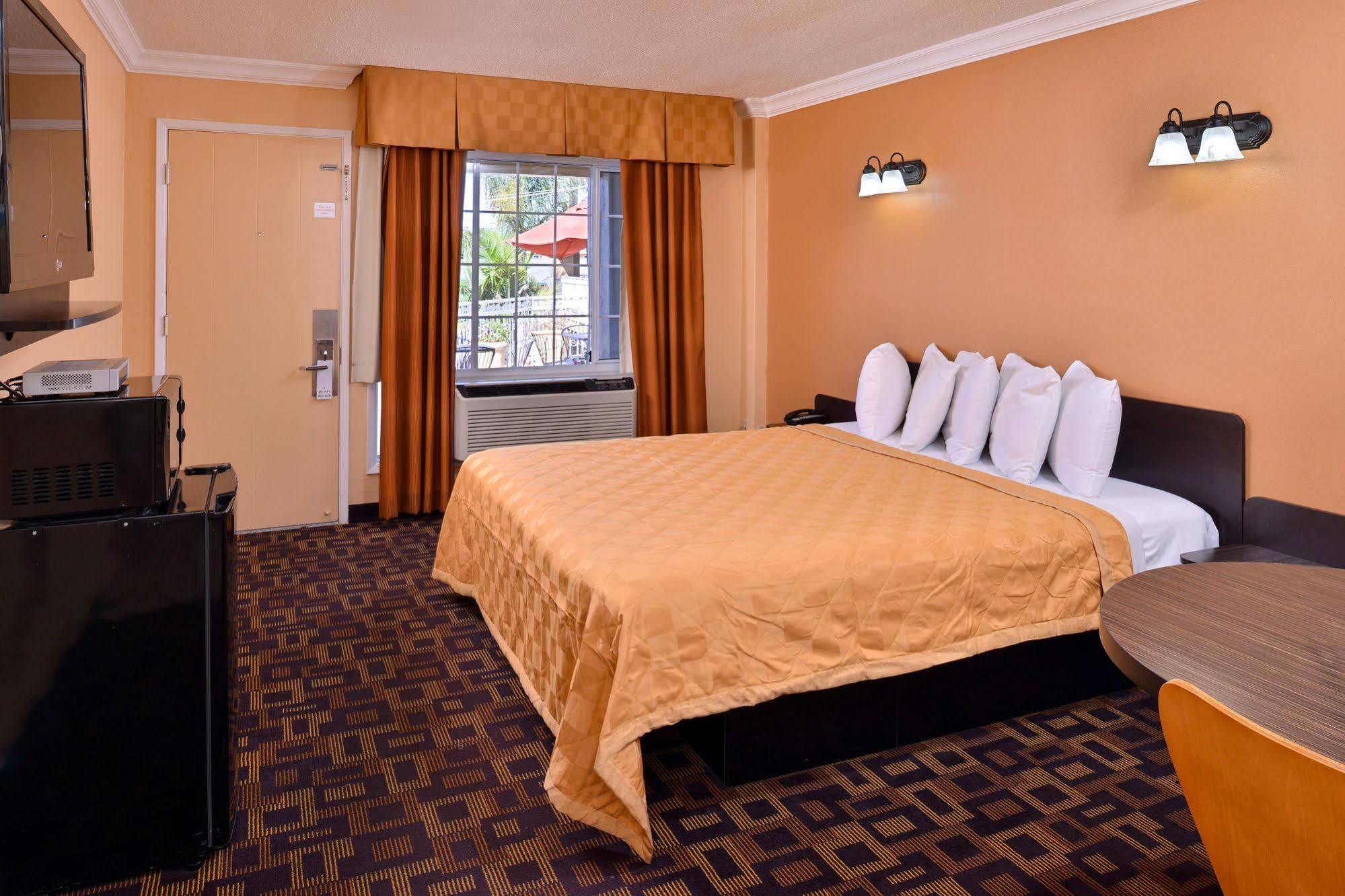 Torch Lite Inn At The Beach Boardwalk Santa Cruz Esterno foto
